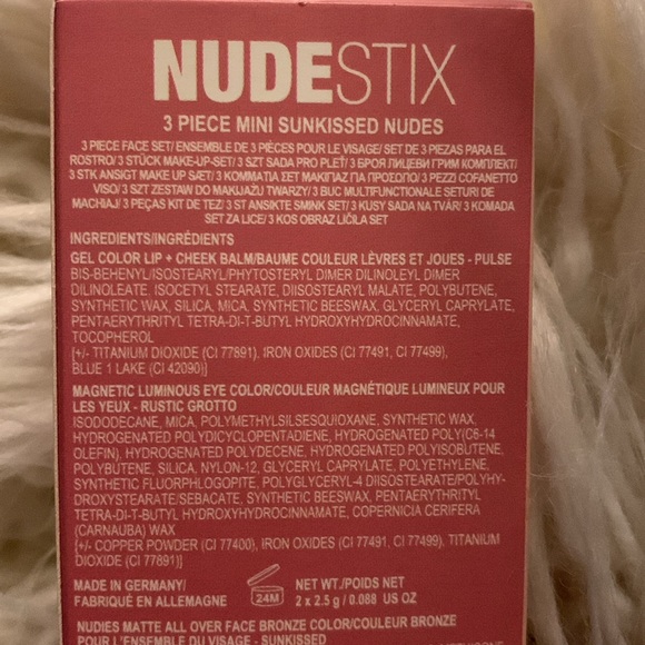 NUDESTIX Sunkissed Nudes Mini 3-piece Kit - Picture 6 of 13